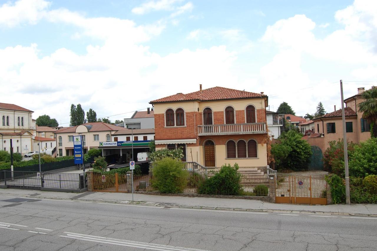 Locazione Turistica Elite Parco Brentelle Bed & Breakfast - Chiesanuova 135 E 167 Padwa Zewnętrze zdjęcie